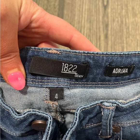 1822 Adrianna Skinny Jeans Low Rise Pockets Distressed Denim Dark Wash Size 4 - Picture 6 of 12
